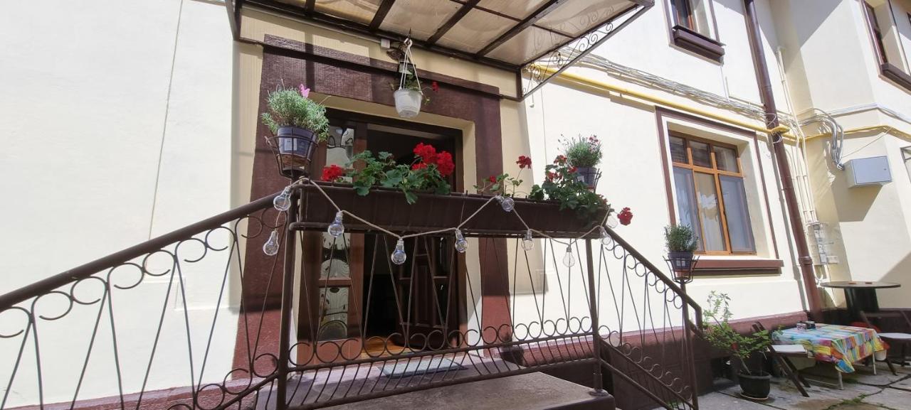 Happy Mood Apartment 5 Brasov Ngoại thất bức ảnh