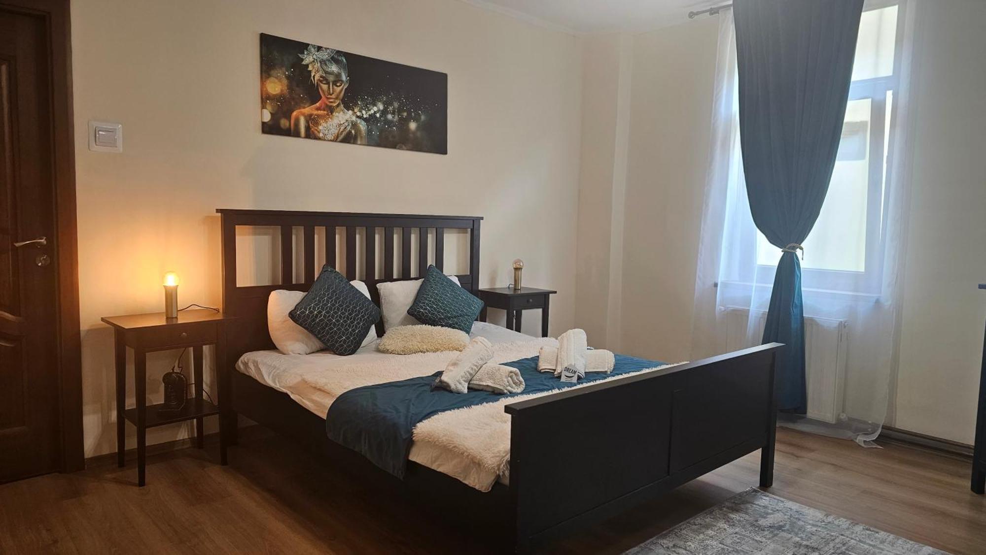 Happy Mood Apartment 5 Brasov Ngoại thất bức ảnh
