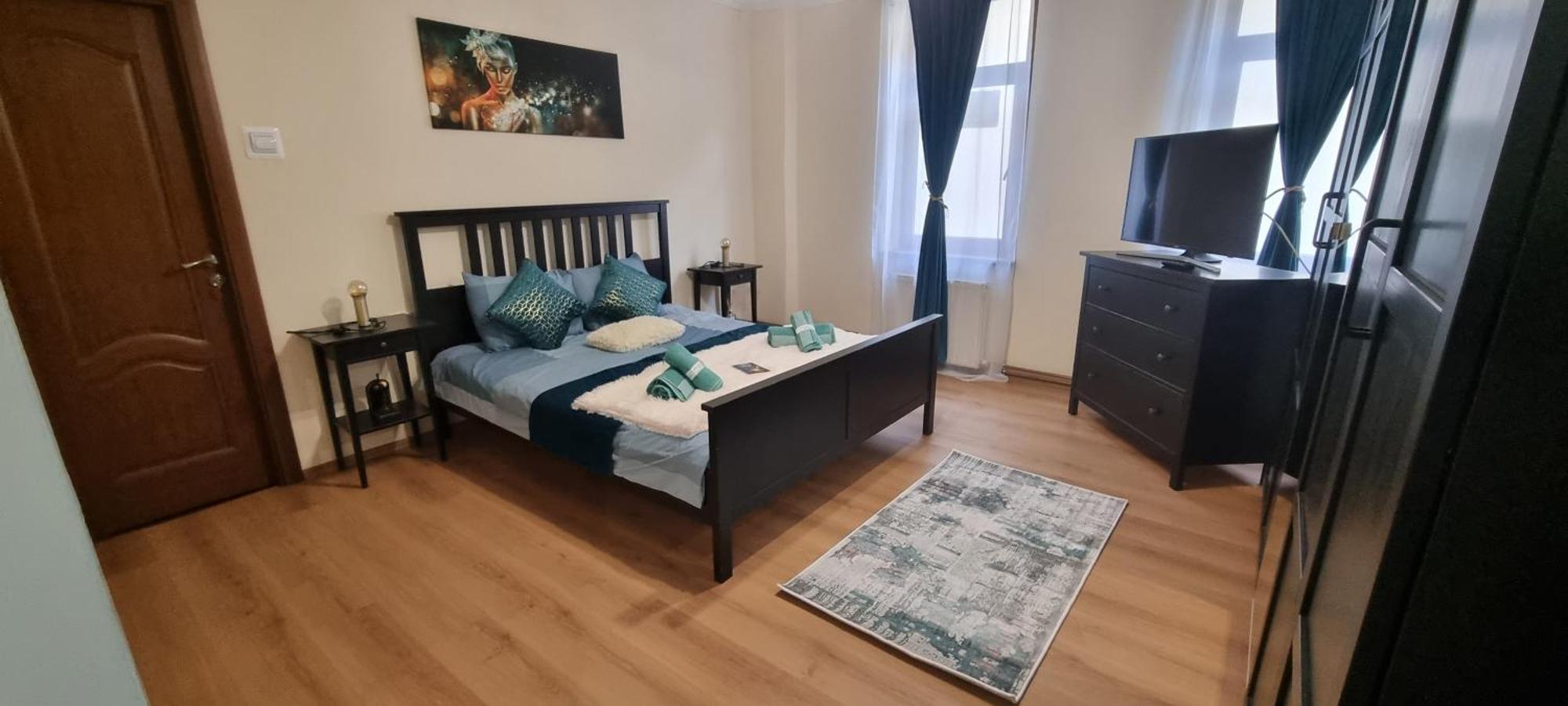 Happy Mood Apartment 5 Brasov Ngoại thất bức ảnh